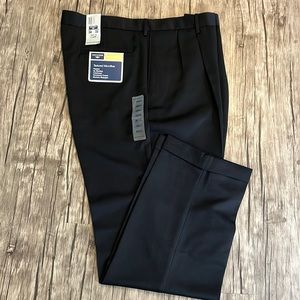Dockers Relaxed Fit Microfiber Pleated Dress Pants